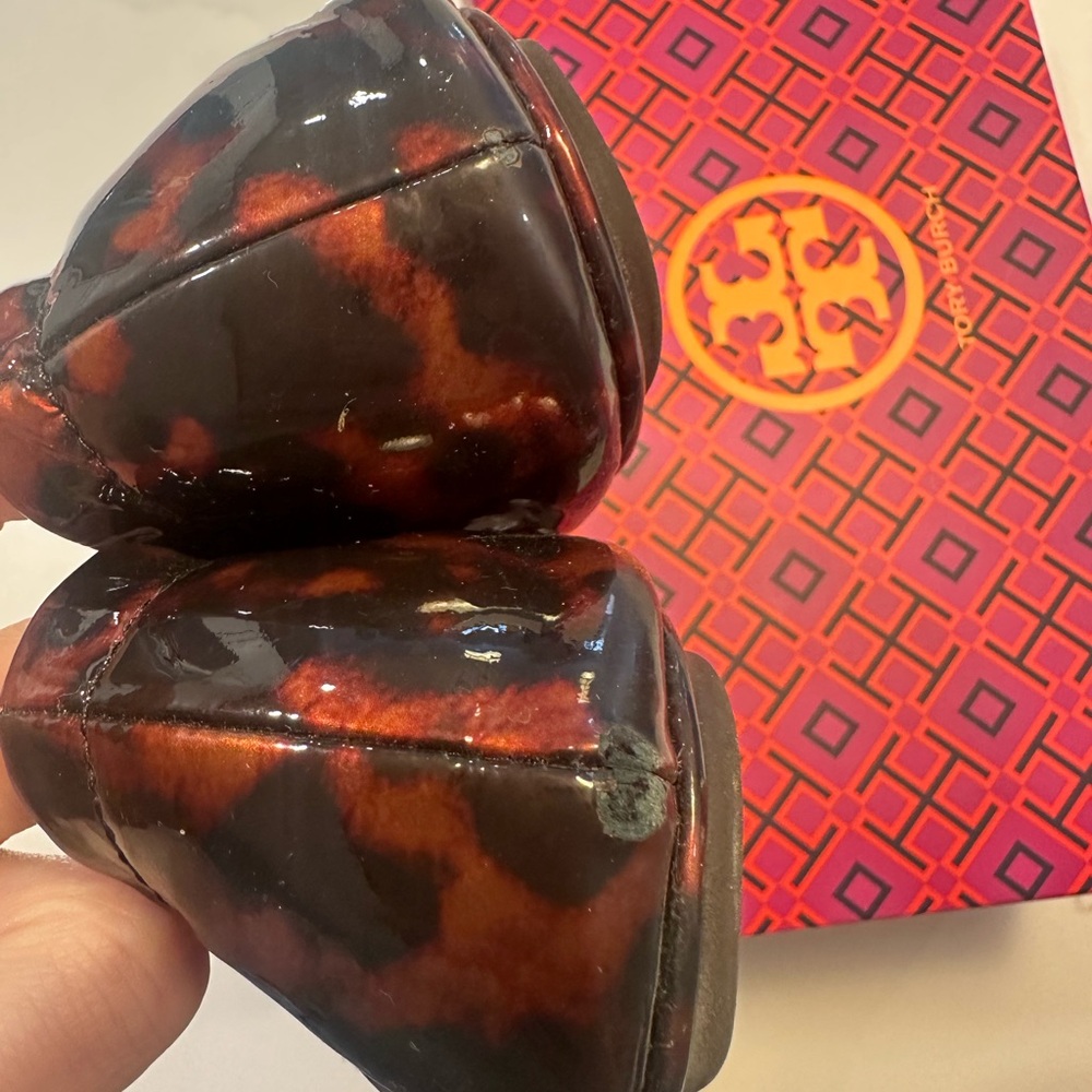 Tory Burch Minnie Ballet Tortoise Flats - Picture 6 of 6